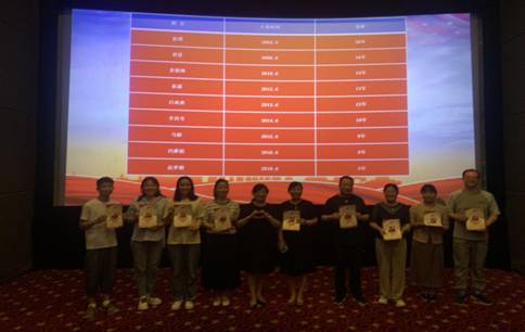 18d490ea9ac6e51fe15394e0582cf6e