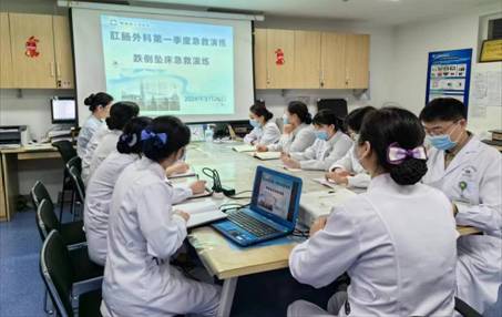 c049de2e5adc8f7c7b2ca1862de6fb7