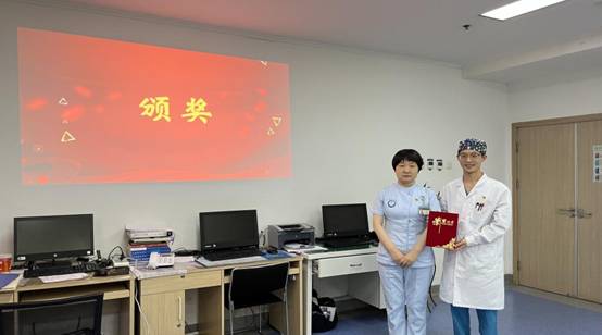 3be441d242851545dd6e981a9b127b1