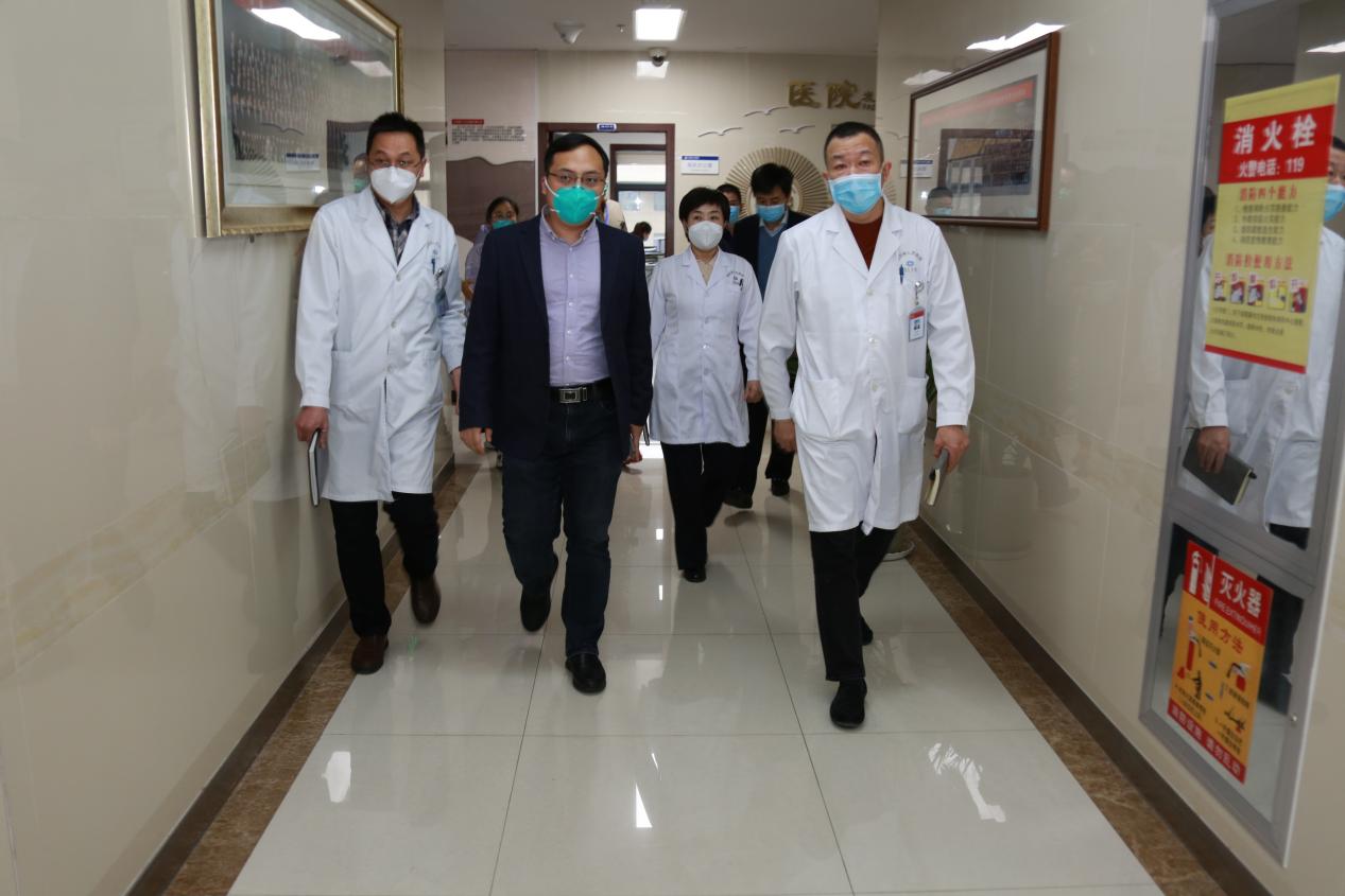 领导带队走路2 领导带队走路2