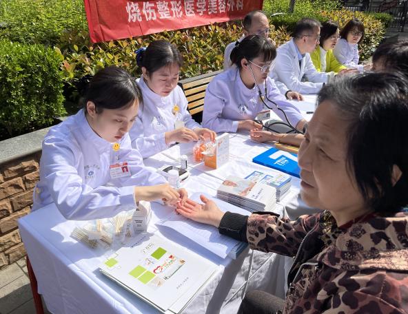 9f6b6411cc4c97d35f83baaf8e8cfd0