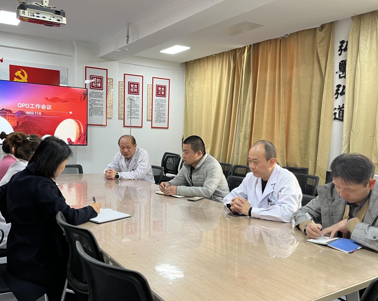 09af37984229ac3c1adbe2e9ff73665